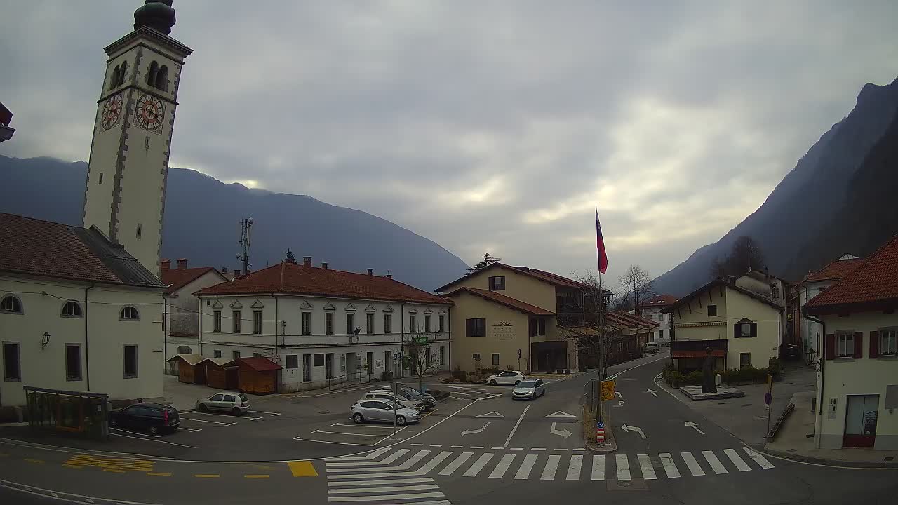 Cámara web en vivo Centro de la ciudad de Kobarid – Valle de Soča – Eslovenia