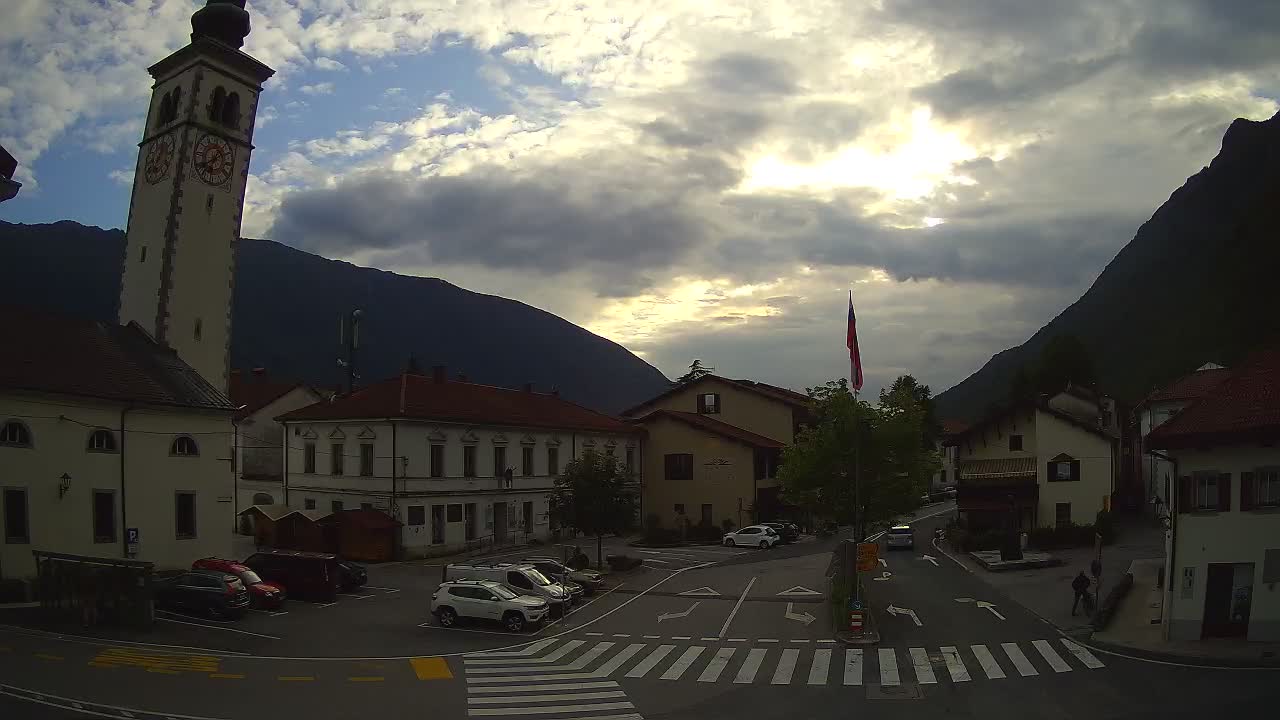 Webcam en direct du centre-ville de Kobarid – Vallée de la Soča – Slovénie