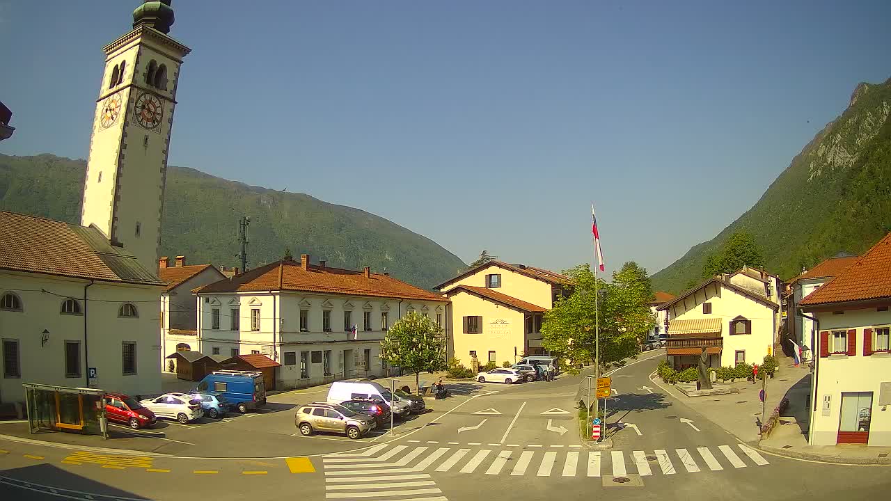 Cámara web en vivo Centro de la ciudad de Kobarid – Valle de Soča – Eslovenia