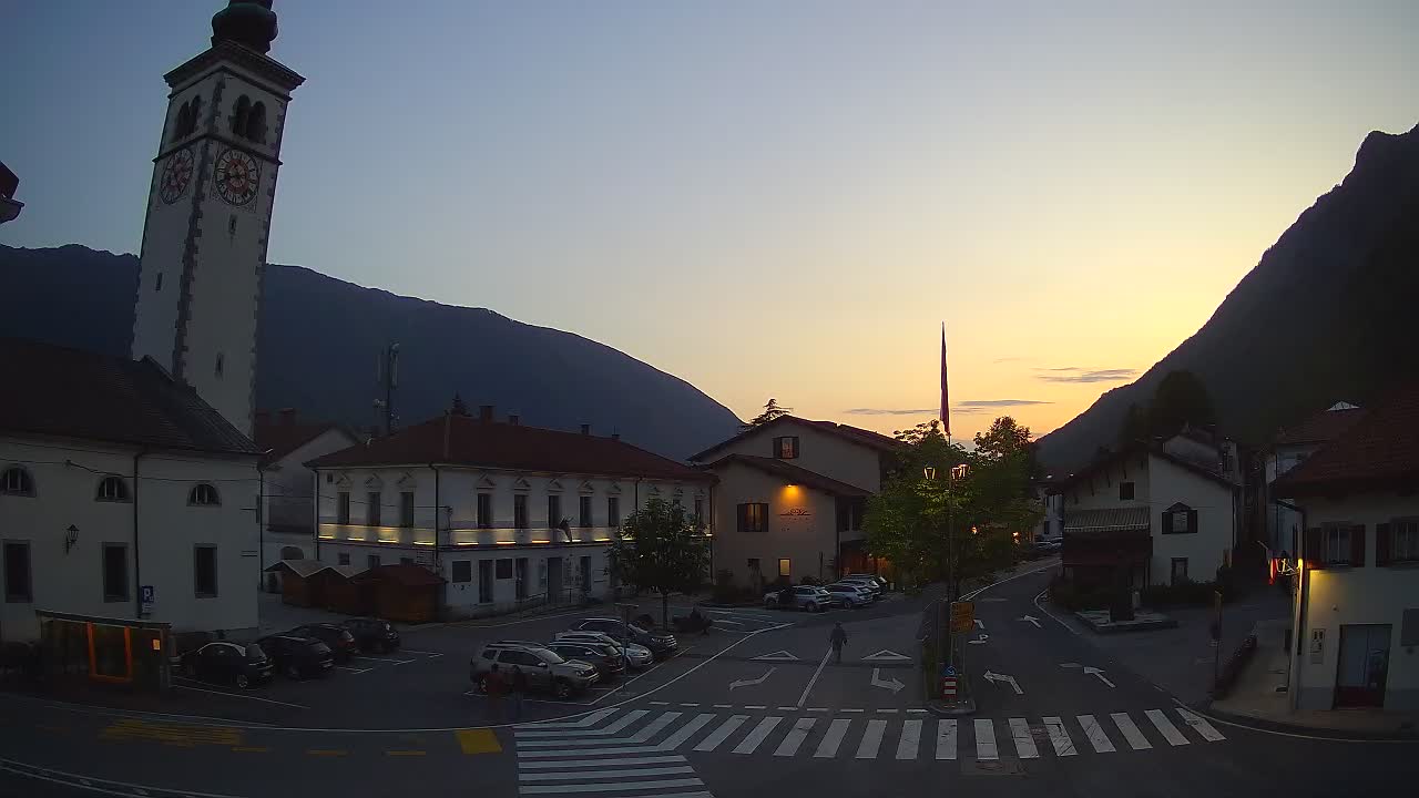 Cámara web en vivo Centro de la ciudad de Kobarid – Valle de Soča – Eslovenia