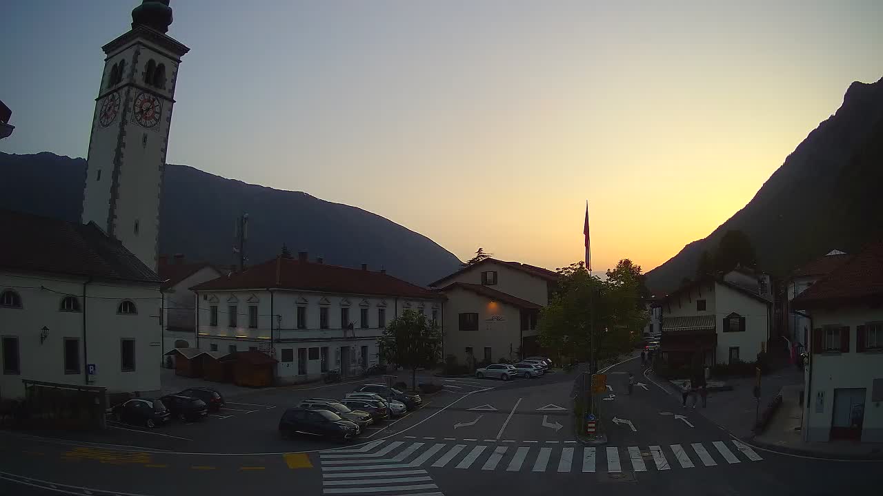 Cámara web en vivo Centro de la ciudad de Kobarid – Valle de Soča – Eslovenia