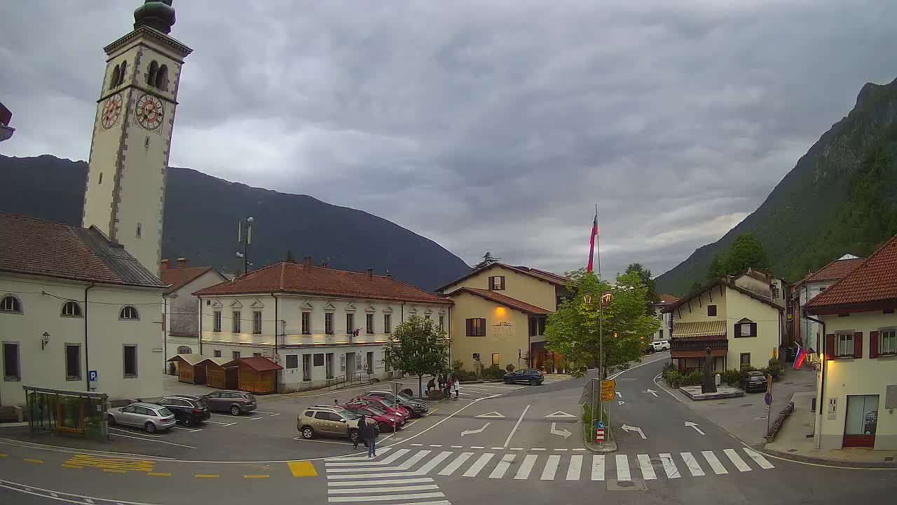 Cámara web en vivo Centro de la ciudad de Kobarid – Valle de Soča – Eslovenia