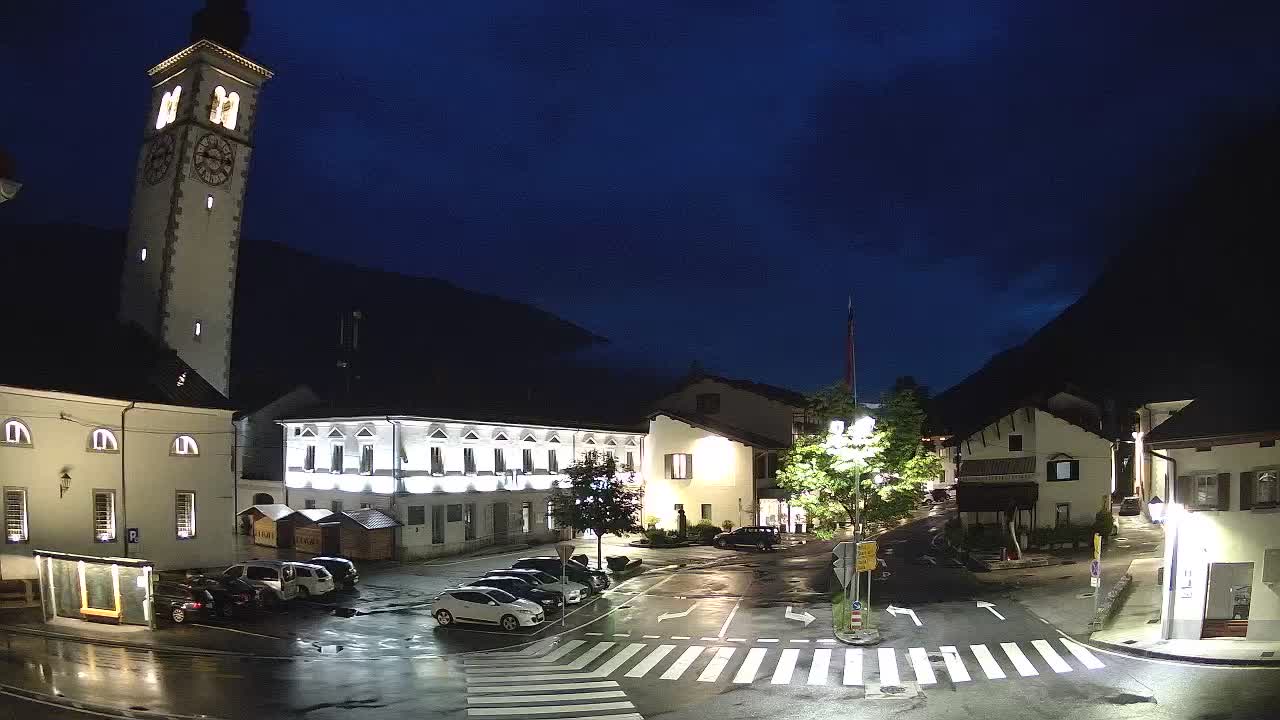 Cámara web en vivo Centro de la ciudad de Kobarid – Valle de Soča – Eslovenia