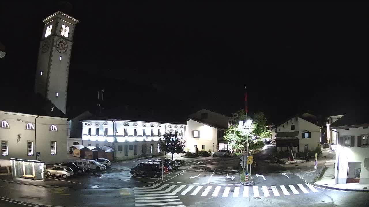 Spletna kamera Kobarid center mesta – dolina Soče – Slovenija