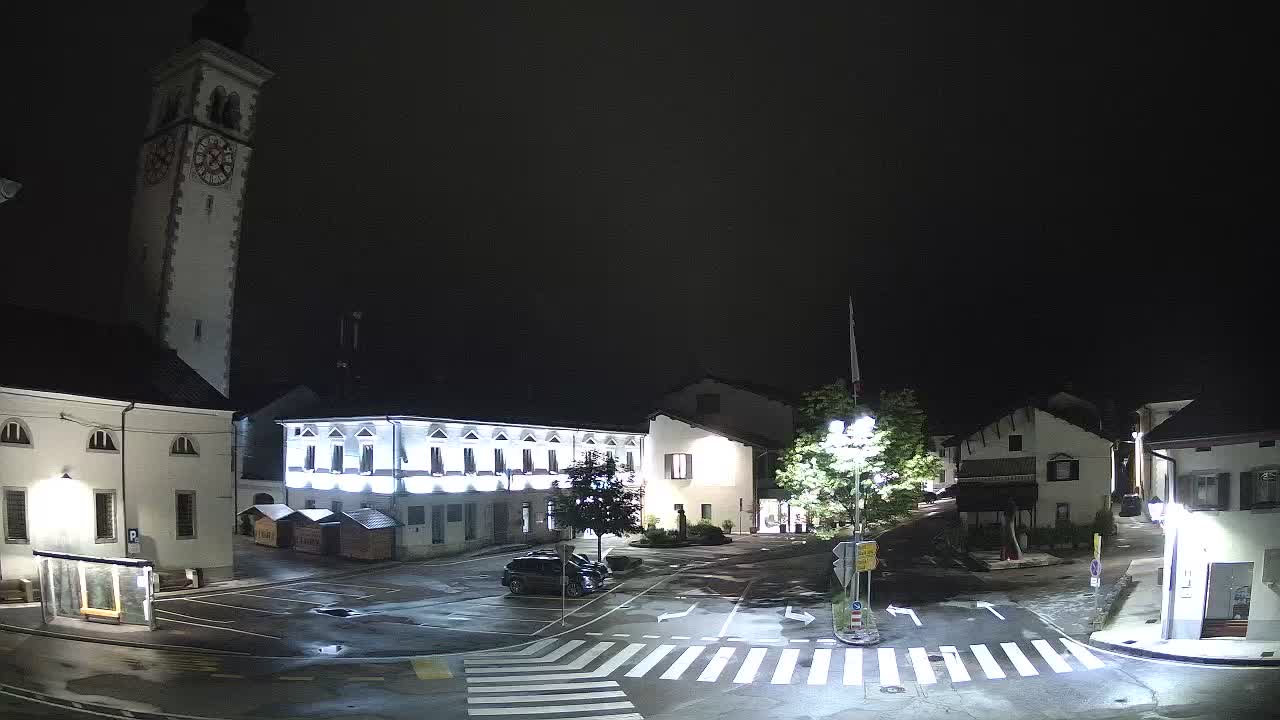 Cámara web en vivo Centro de la ciudad de Kobarid – Valle de Soča – Eslovenia