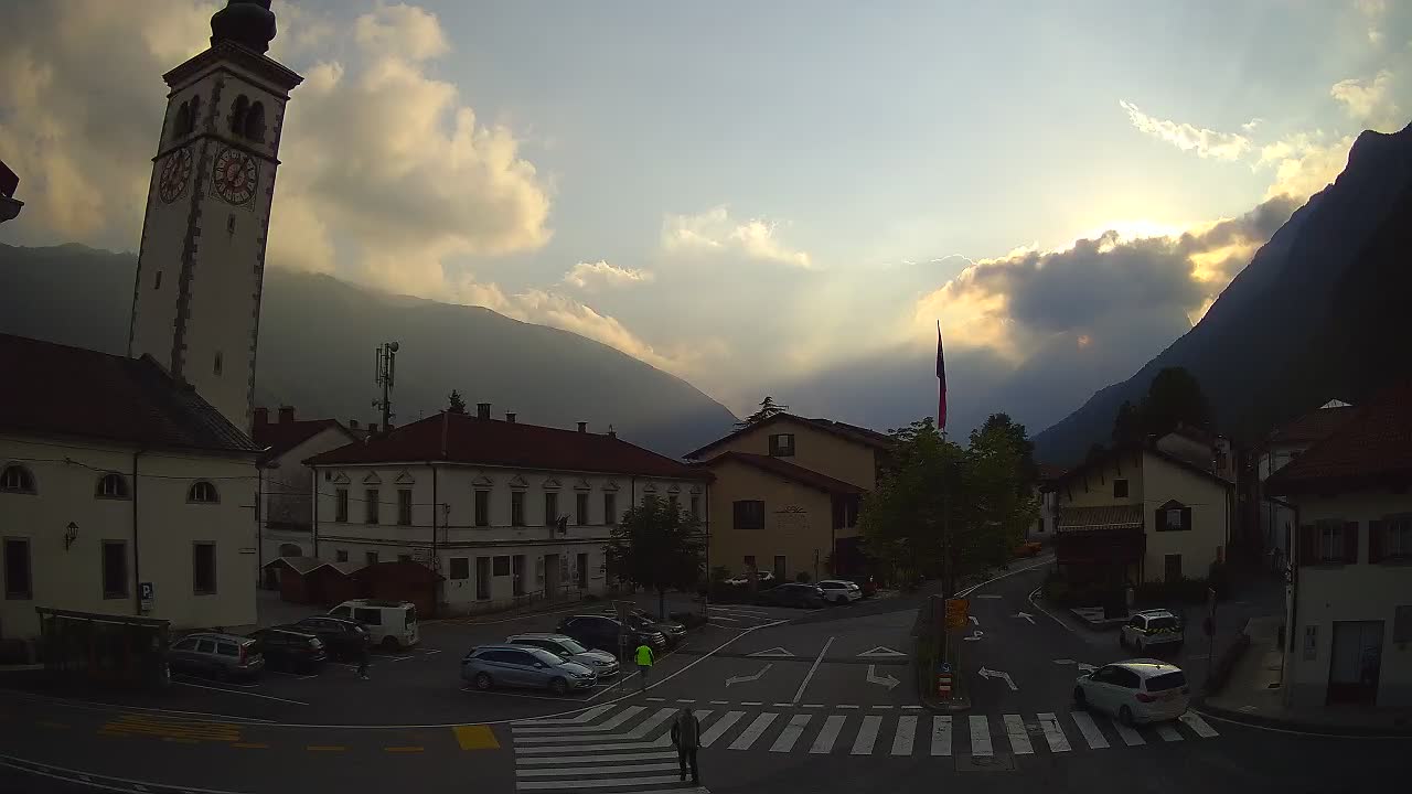 Live webcam Kobarid – Caporetto centro città – Valle dell’Isonzo – Slovenia