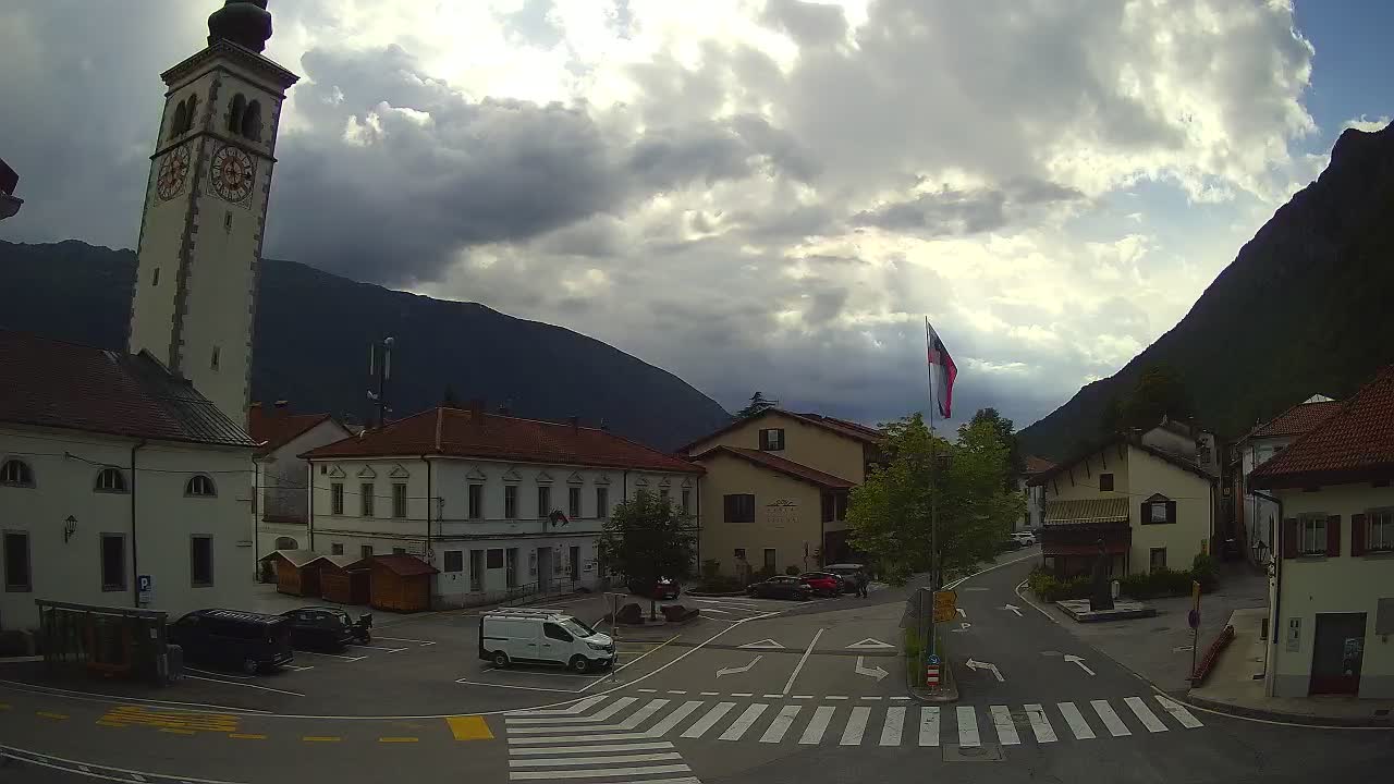 Live webcam Kobarid – Caporetto centro città – Valle dell’Isonzo – Slovenia