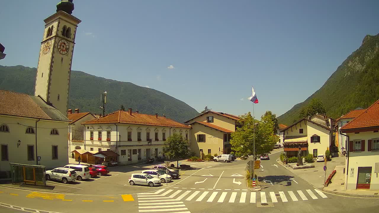 Cámara web en vivo Centro de la ciudad de Kobarid – Valle de Soča – Eslovenia