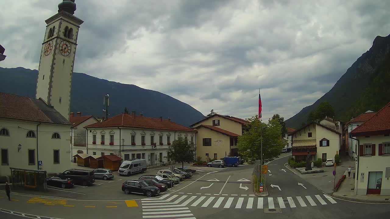 Cámara web en vivo Centro de la ciudad de Kobarid – Valle de Soča – Eslovenia