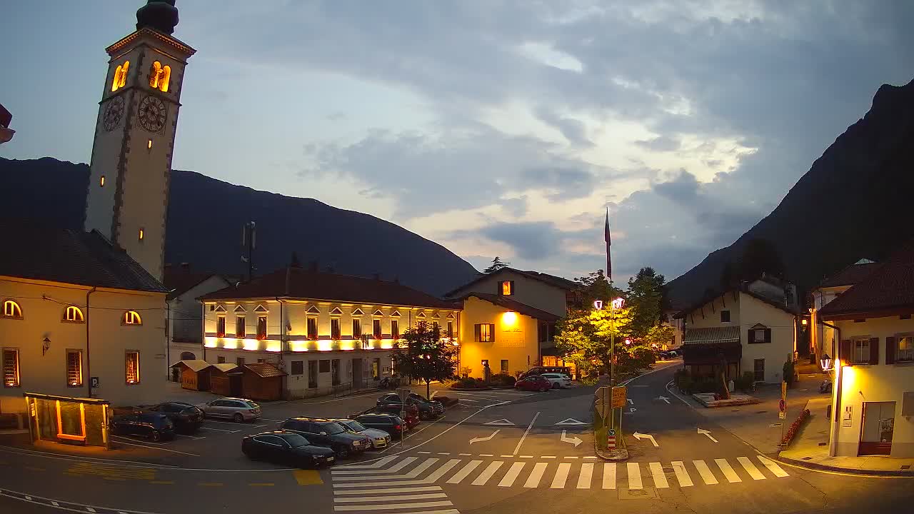 Cámara web en vivo Centro de la ciudad de Kobarid – Valle de Soča – Eslovenia