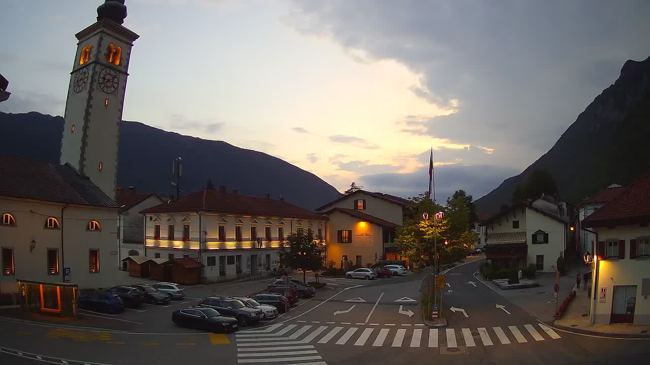 Cámara web en vivo Centro de la ciudad de Kobarid – Valle de Soča – Eslovenia