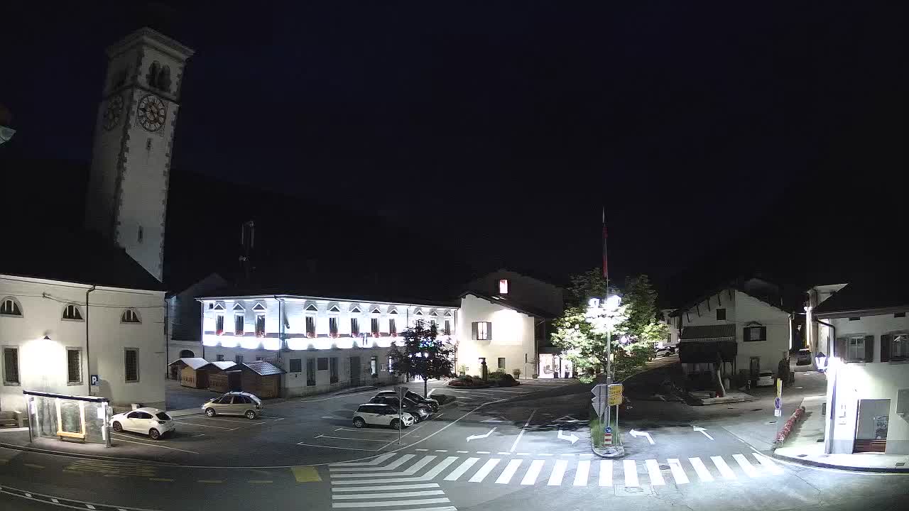 Spletna kamera Kobarid center mesta – dolina Soče – Slovenija