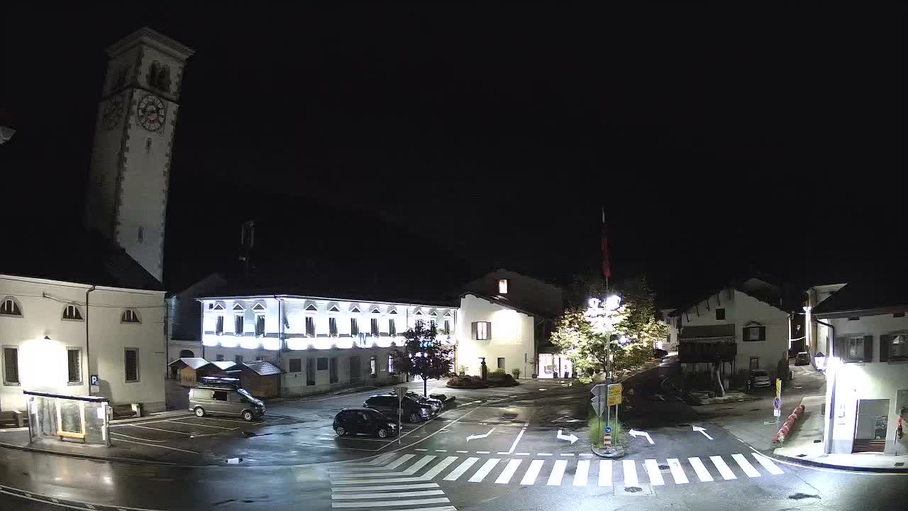 Cámara web en vivo Centro de la ciudad de Kobarid – Valle de Soča – Eslovenia
