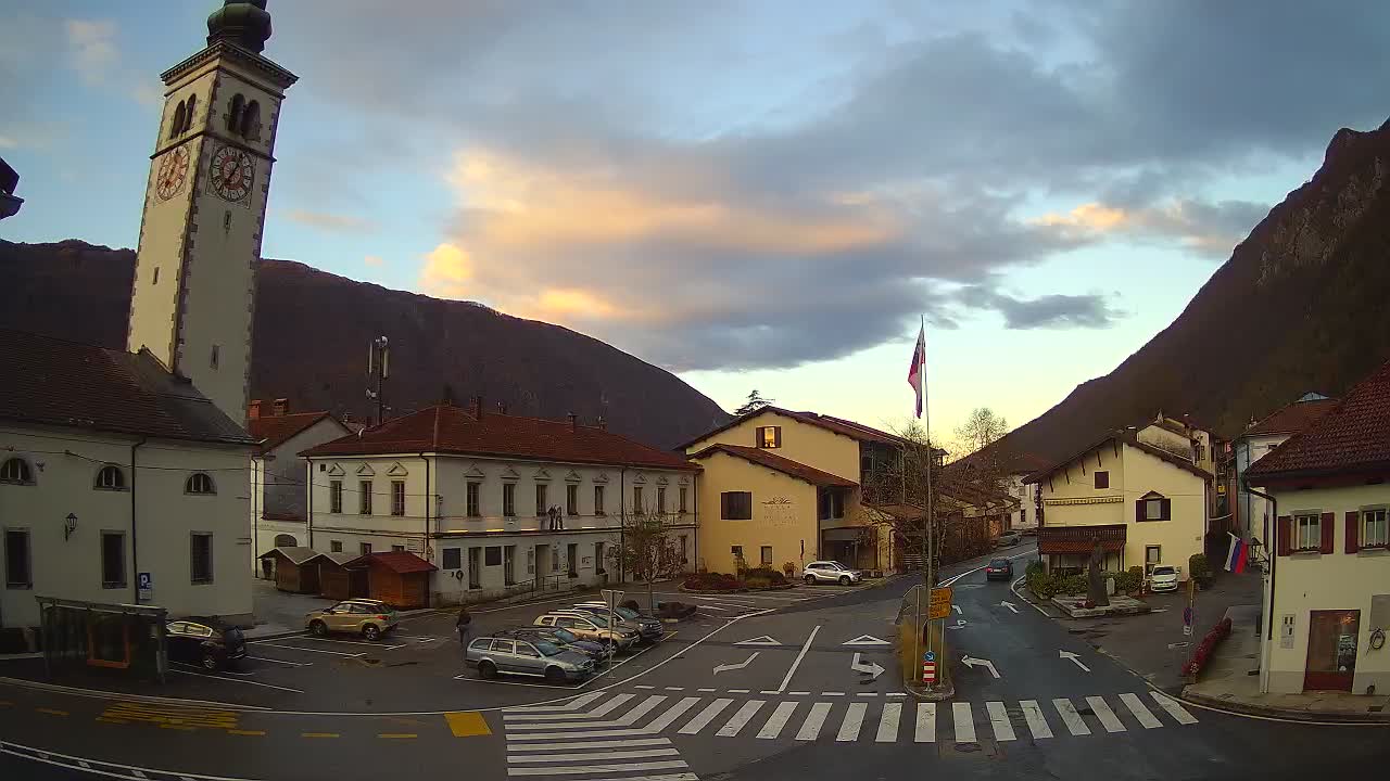 Live-Webcam Stadtzentrum von Kobarid – Soča-Tal – Slowenien