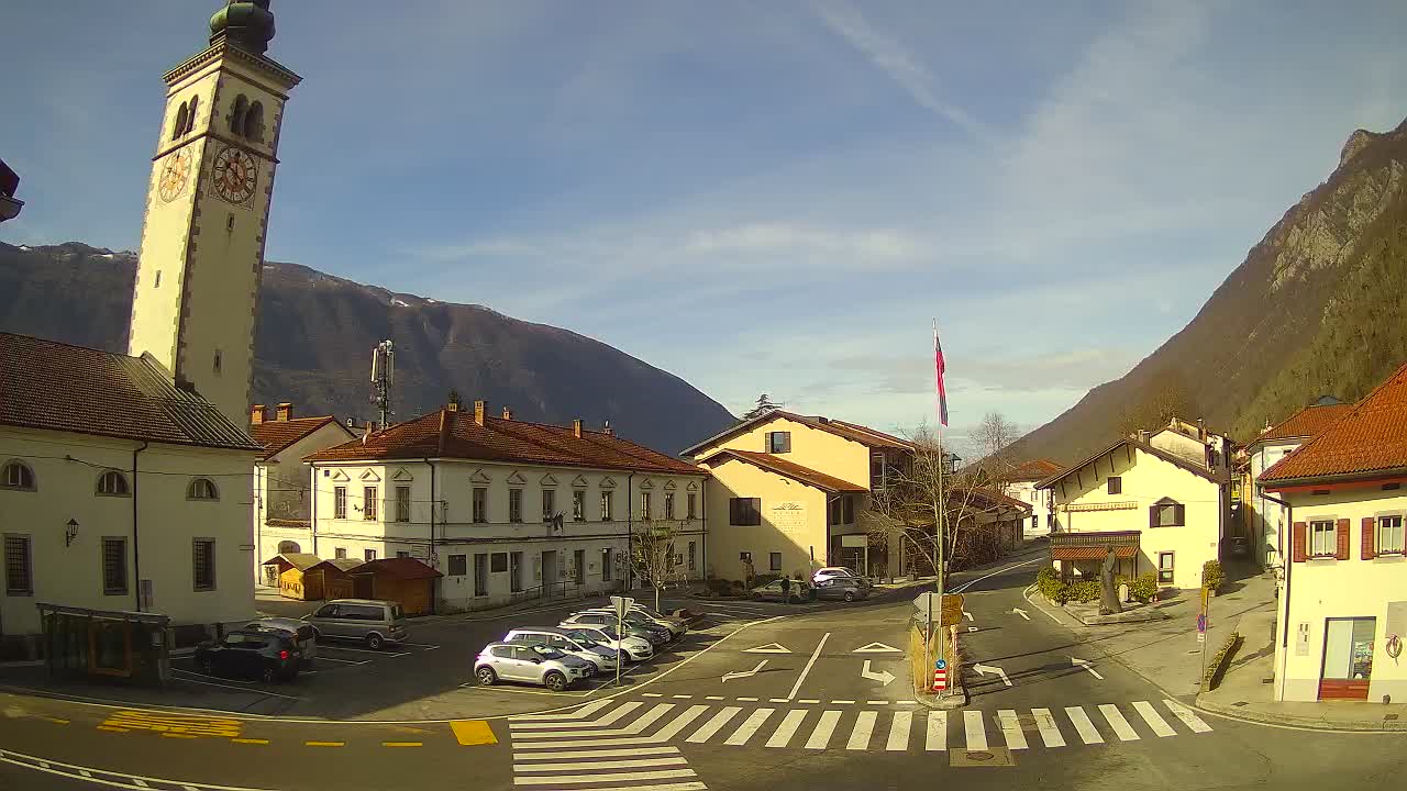 Cámara web en vivo Centro de la ciudad de Kobarid – Valle de Soča – Eslovenia