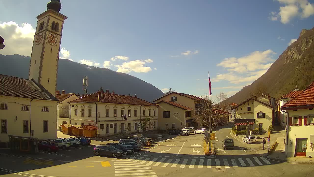 Webcam en direct du centre-ville de Kobarid – Vallée de la Soča – Slovénie