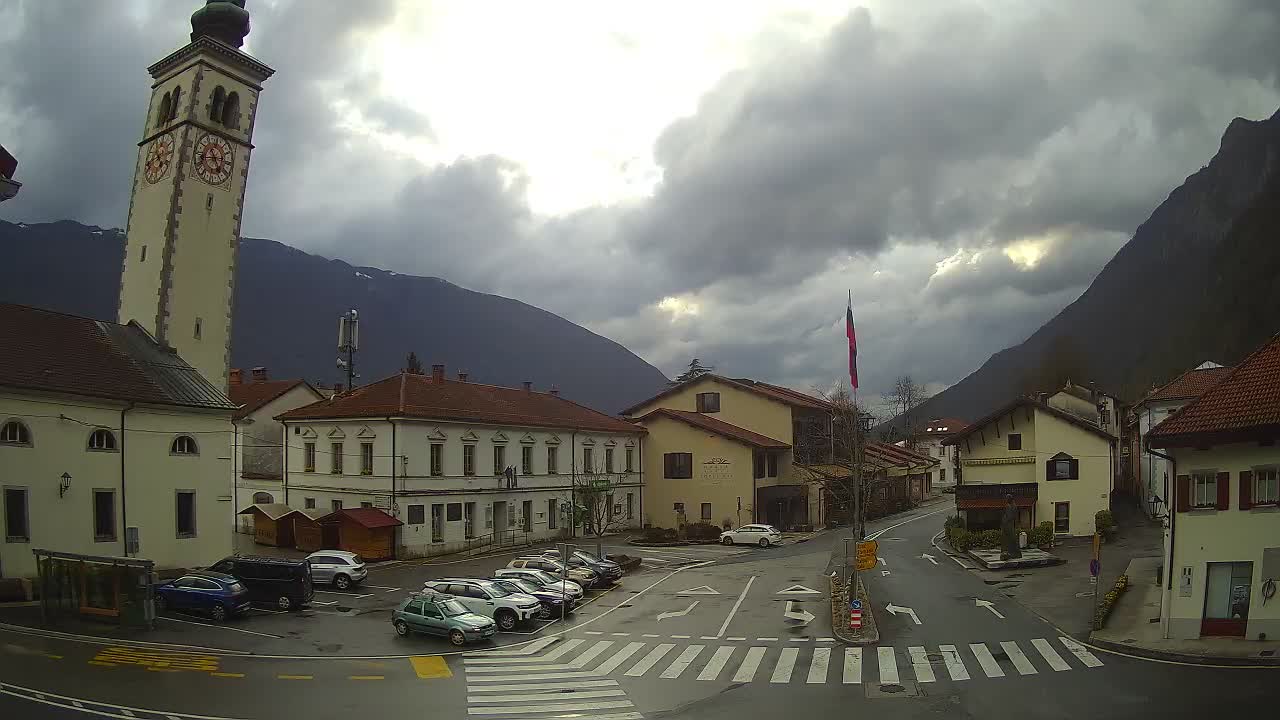 Live webcam Kobarid – Caporetto centro città – Valle dell’Isonzo – Slovenia