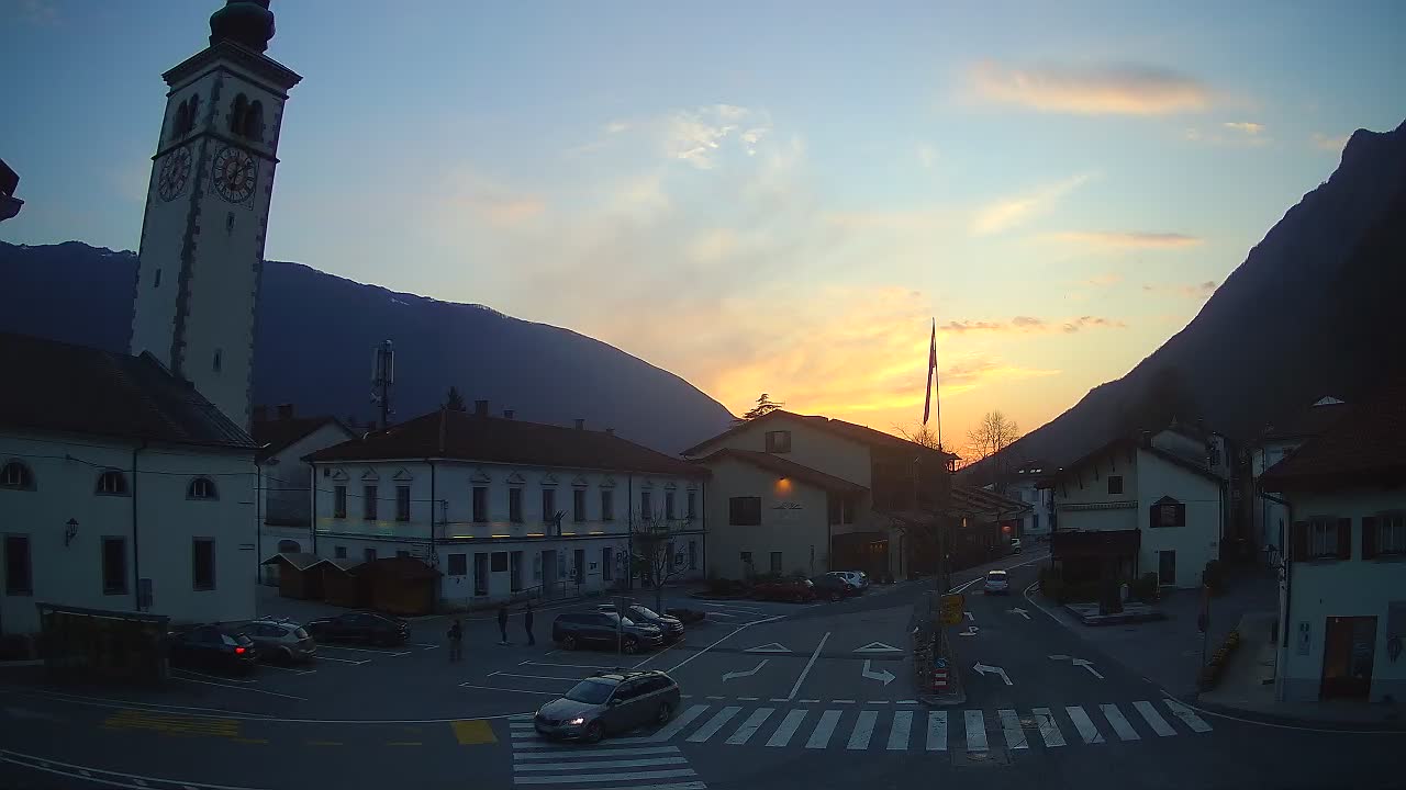 Cámara web en vivo Centro de la ciudad de Kobarid – Valle de Soča – Eslovenia