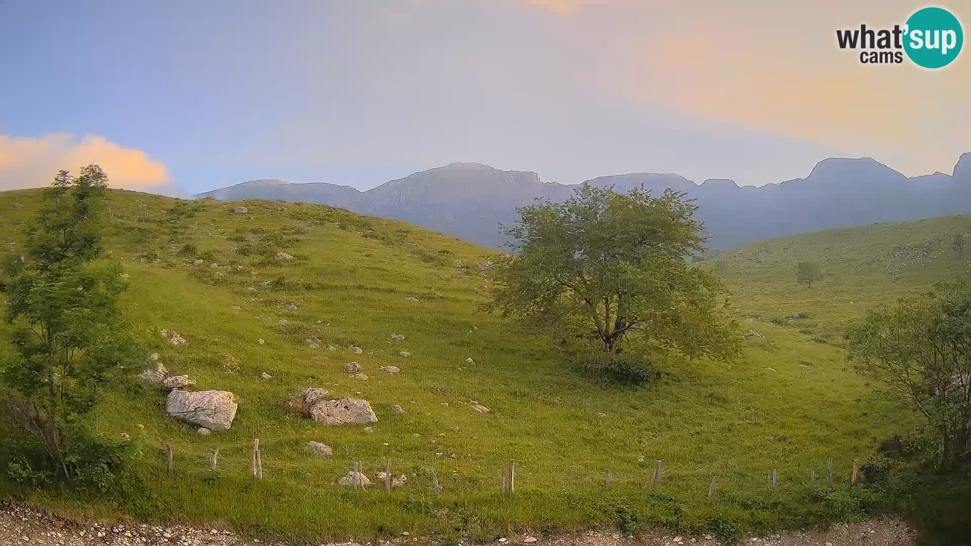 Web kamera Planina Kuhinja – KRN – Kobarid – Slovenija