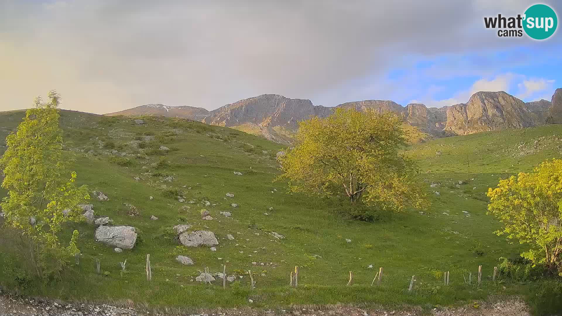 Web kamera Planina Kuhinja – KRN – Kobarid – Slovenija