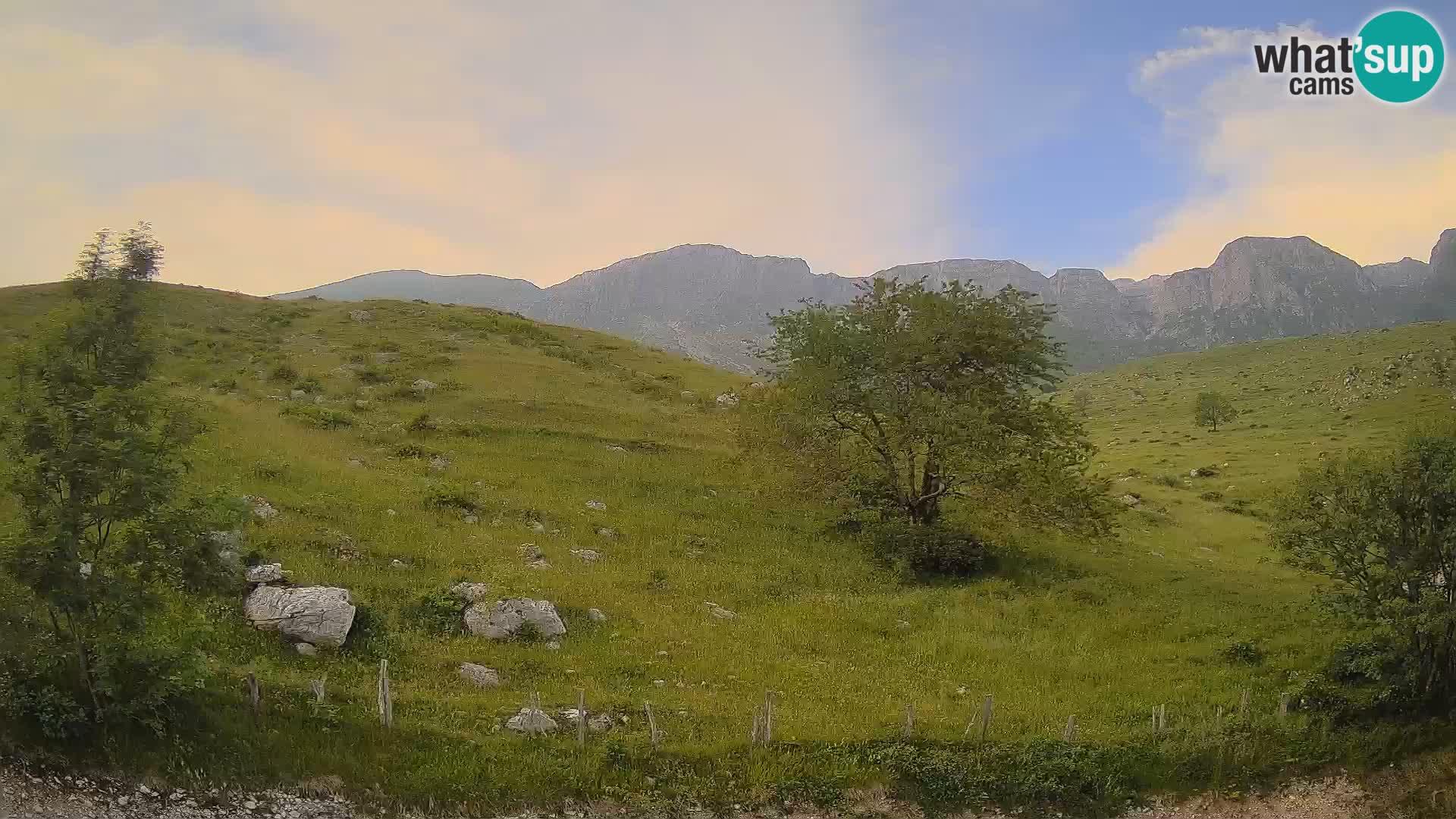 Webcam Krn – Planina Kuhinja ( Plateau Kuhinja ) – Kobarid – Slovenia