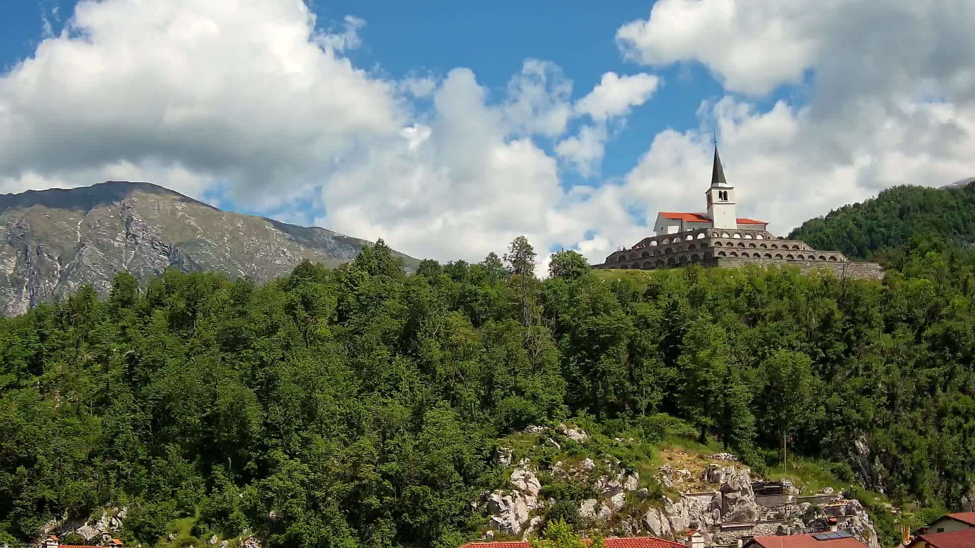 Kobarid webcam – View to Charnel House from 1st world war