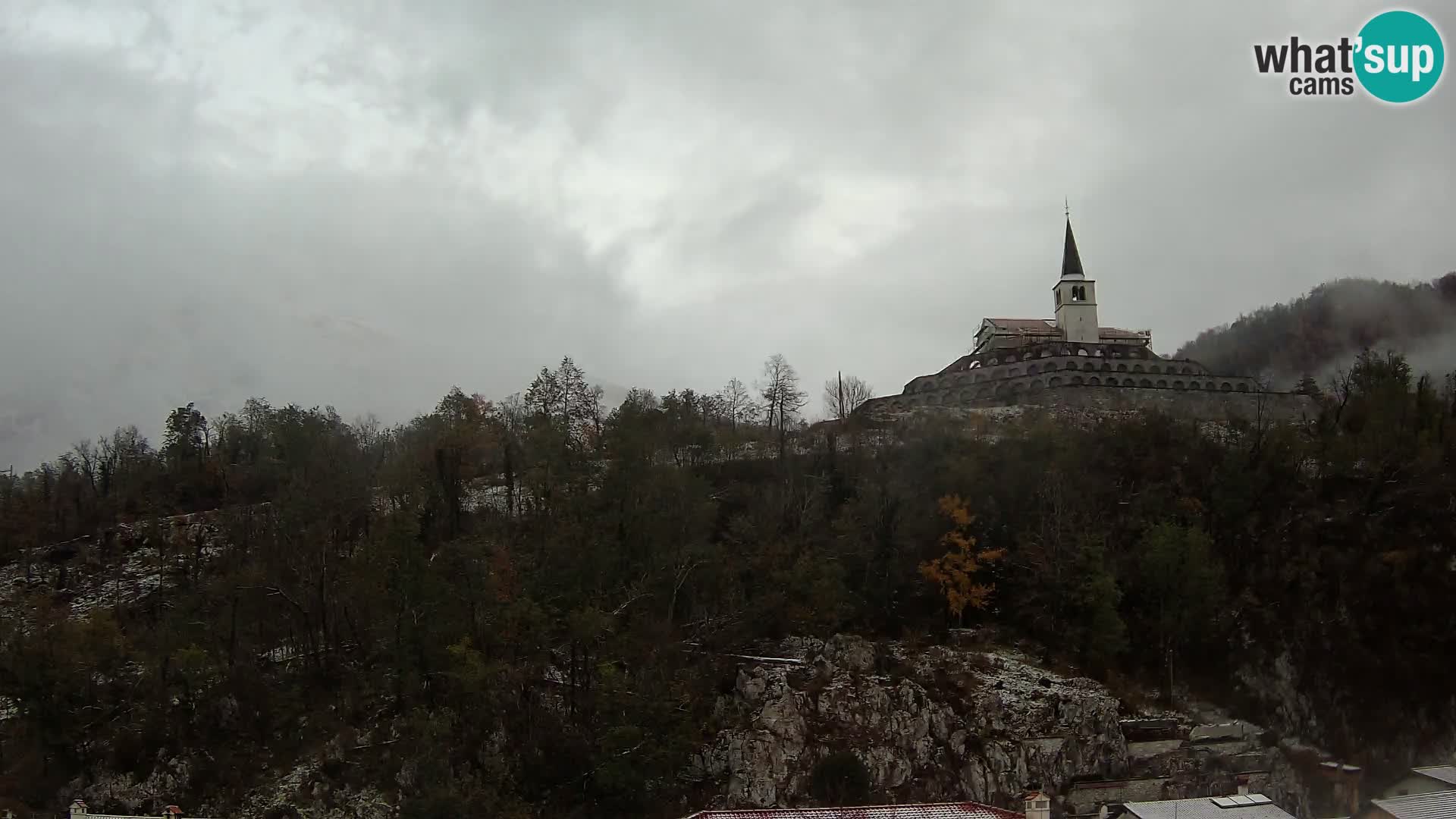 Caporetto webcam – Veduta dell’Ossario della prima guerra mondiale