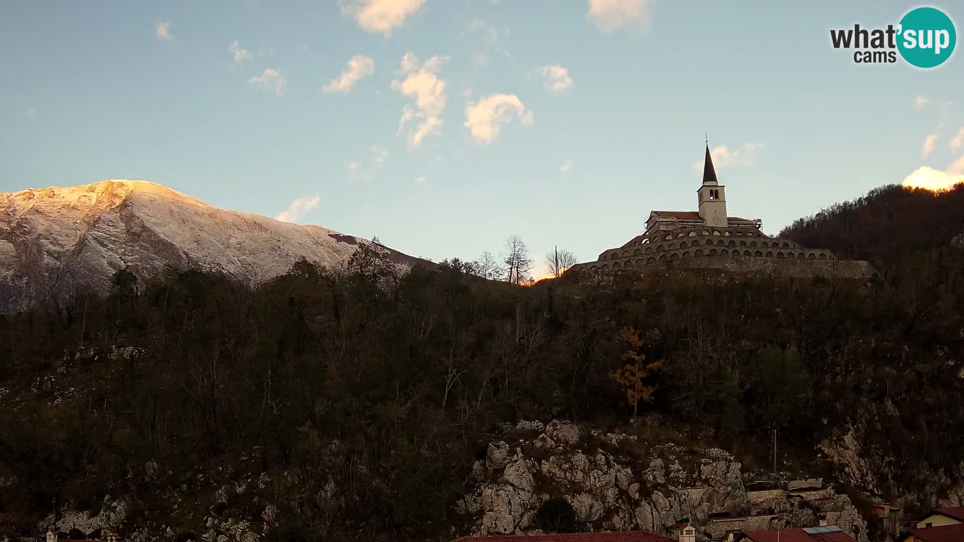 Caporetto webcam – Veduta dell’Ossario della prima guerra mondiale