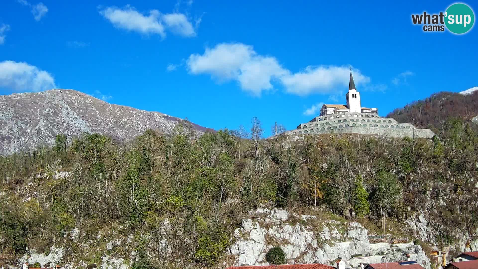 Kobarid-Webcam – Blick auf das Beinhaus aus dem 1. Weltkrieg