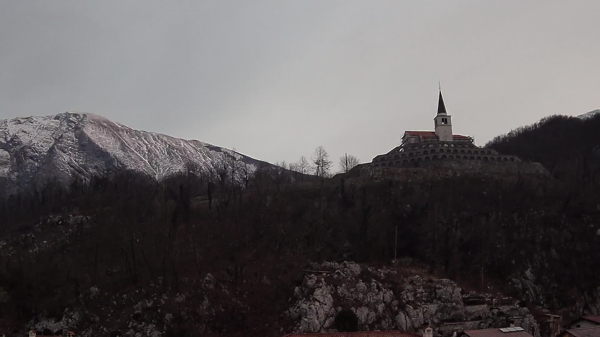 Kobarid webcam – View to Charnel House from 1st world war