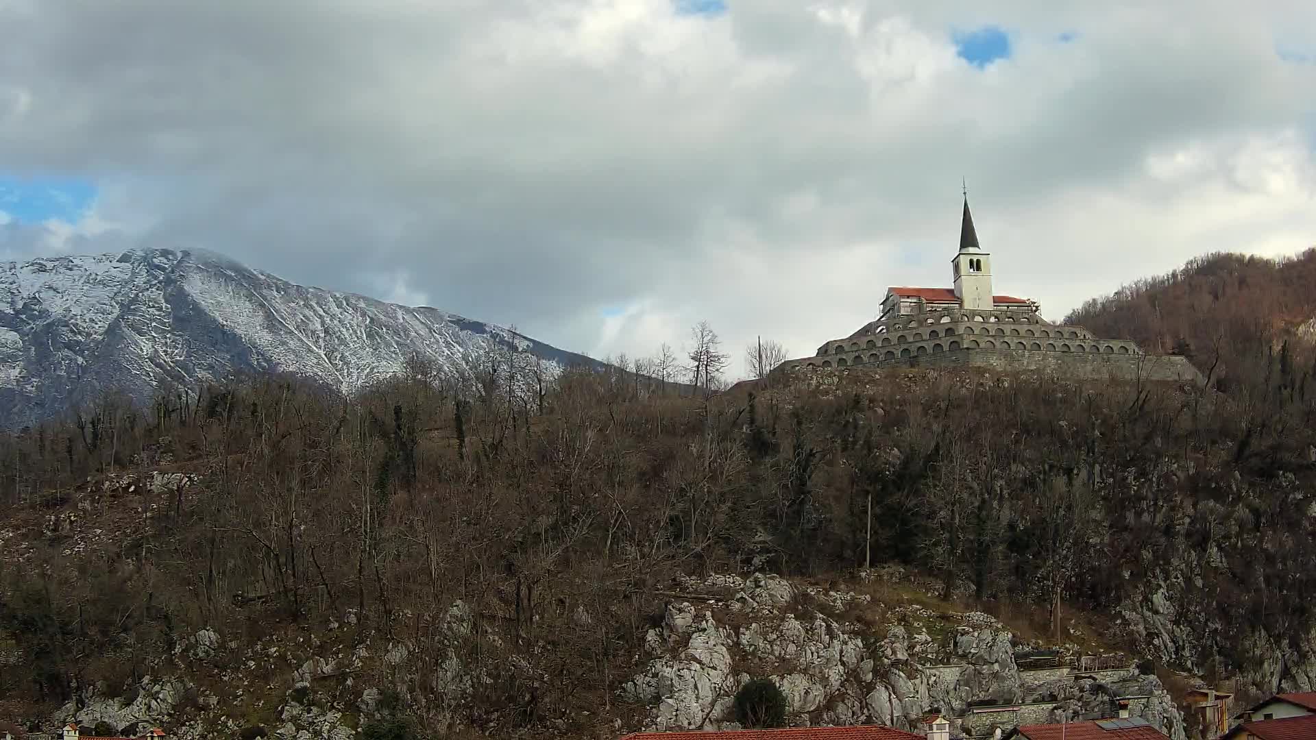 Kobarid webcam – View to Charnel House from 1st world war