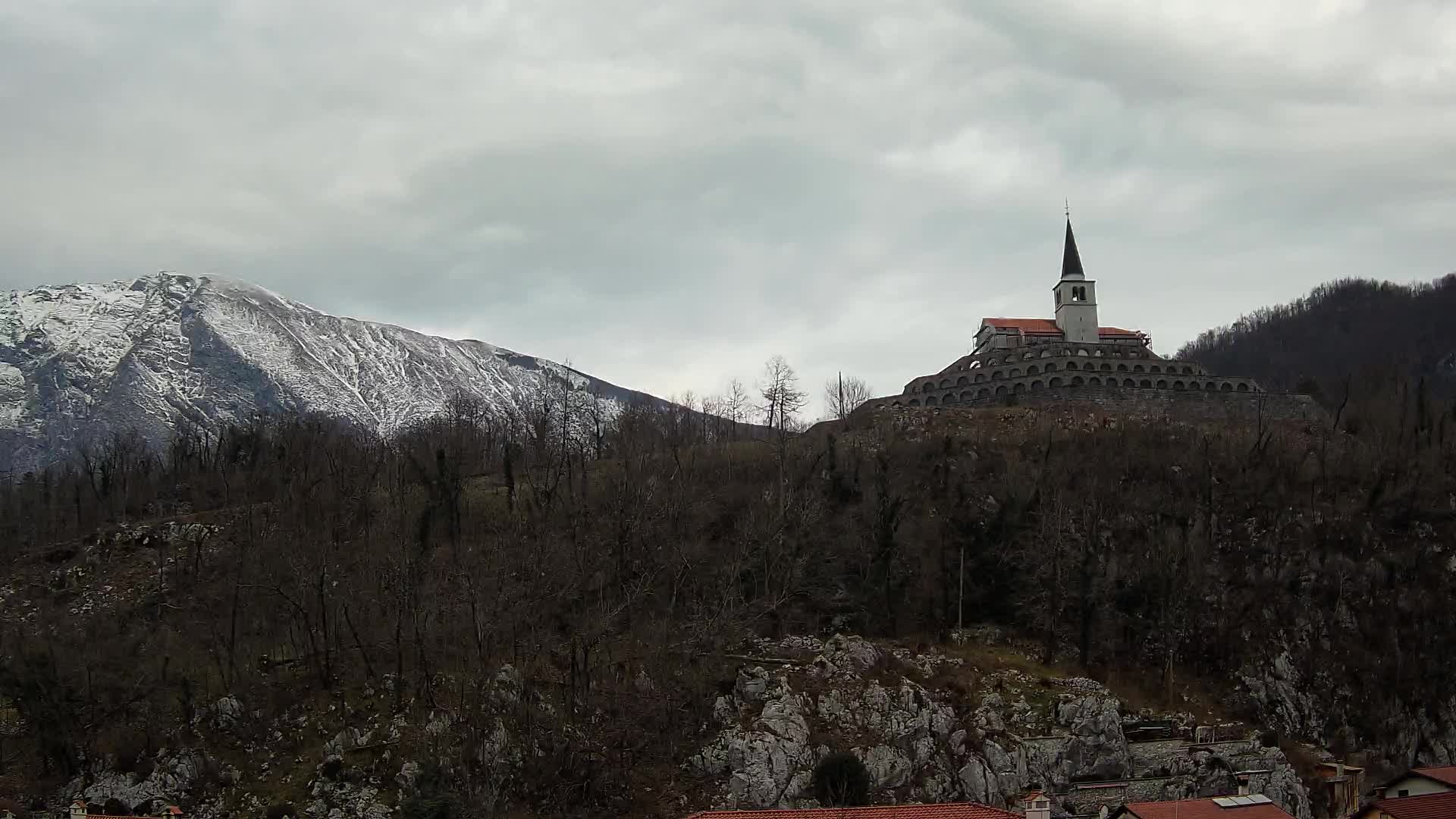 Kobarid webcam – View to Charnel House from 1st world war