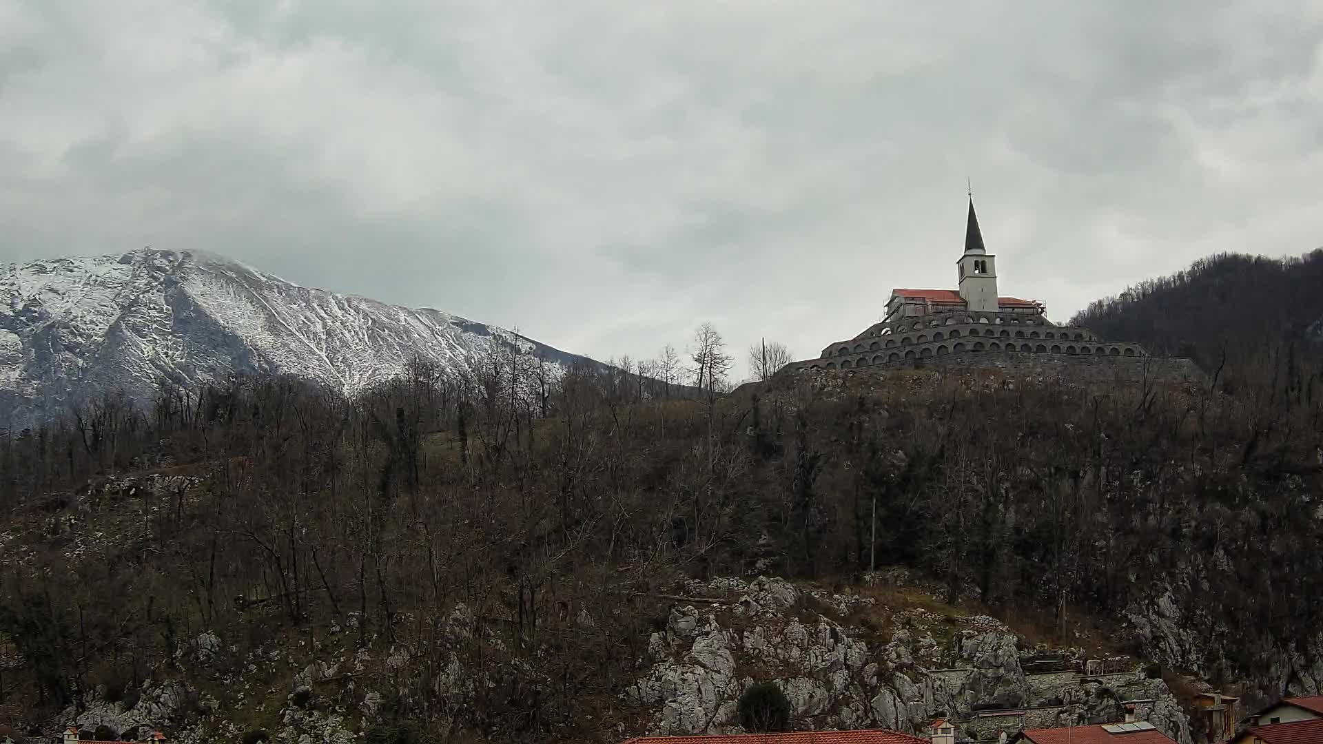 Kobarid webcam – View to Charnel House from 1st world war