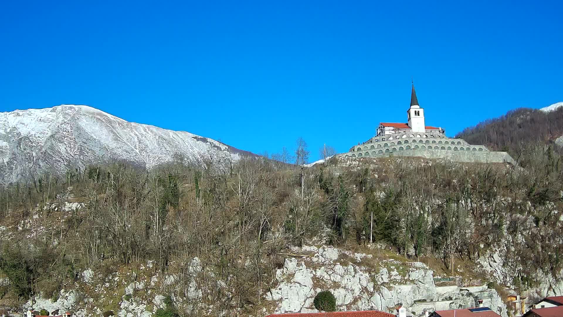 Caporetto webcam – Veduta dell’Ossario della prima guerra mondiale