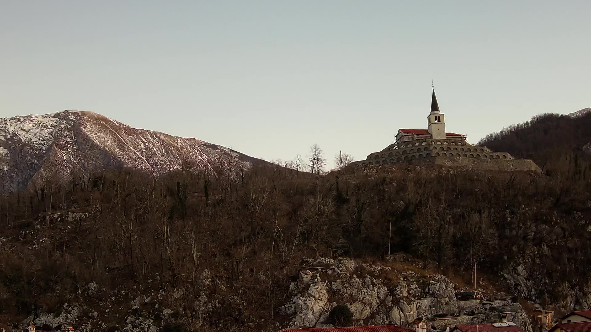 Kobarid webcam – View to Charnel House from 1st world war