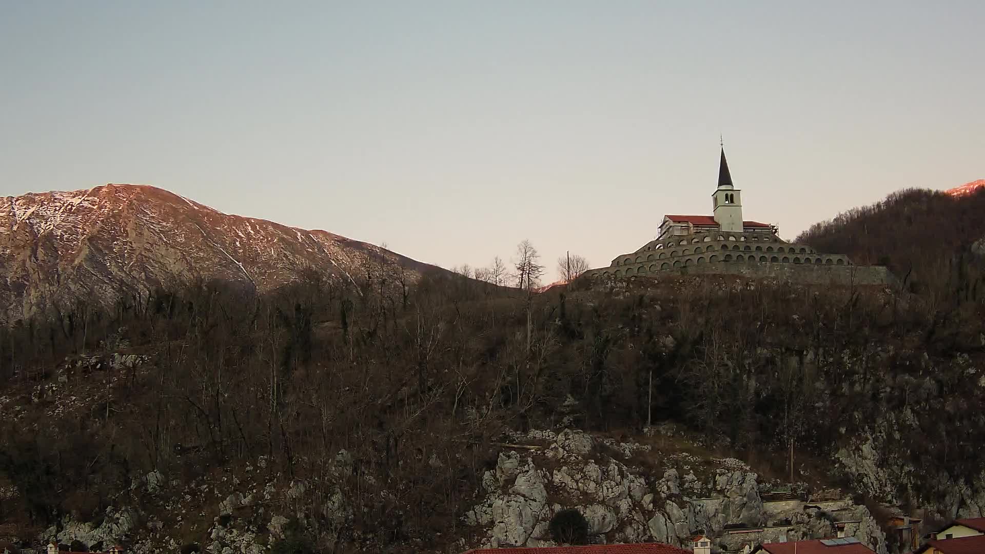 Kobarid webcam – View to Charnel House from 1st world war