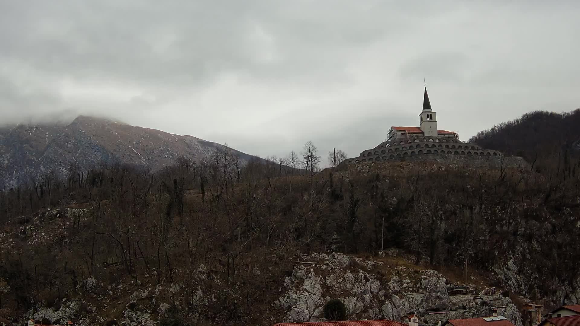 Kobarid webcam – View to Charnel House from 1st world war