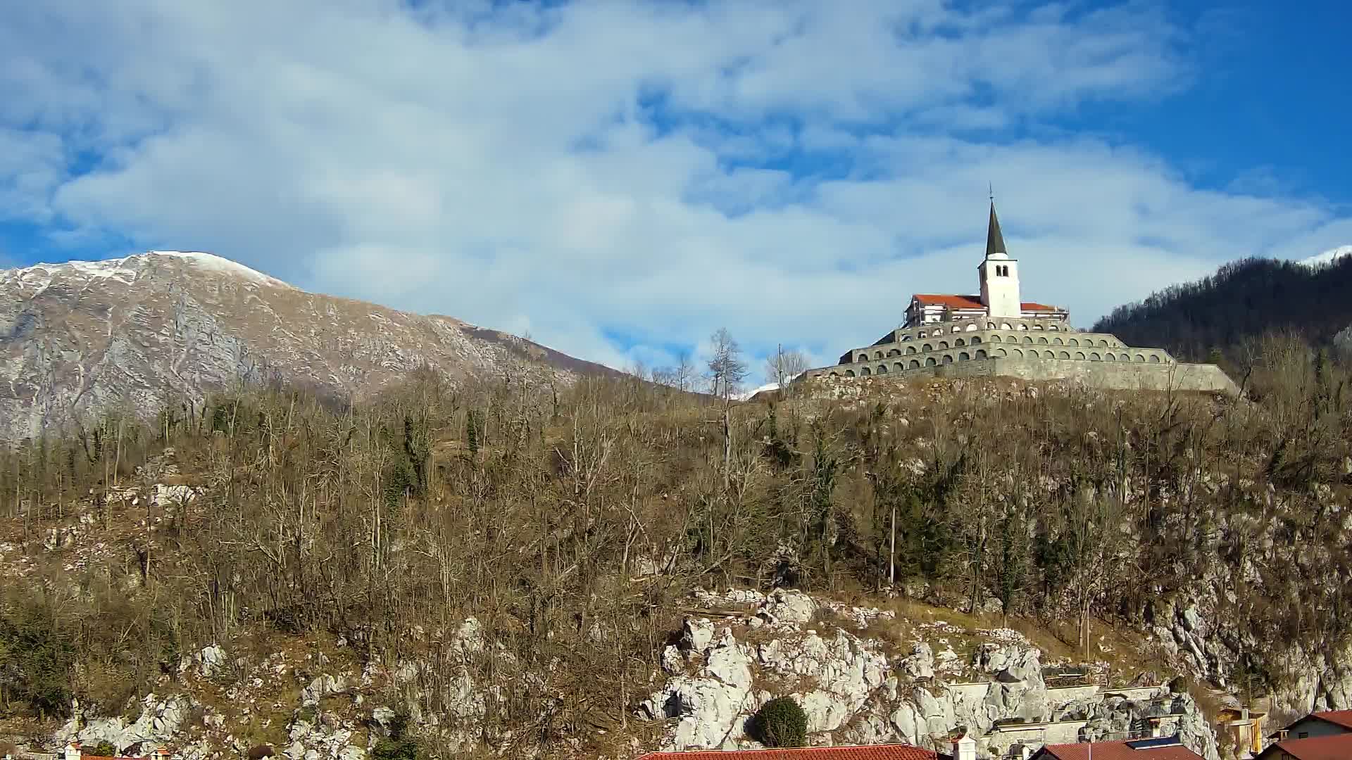 Kobarid webcam – View to Charnel House from 1st world war