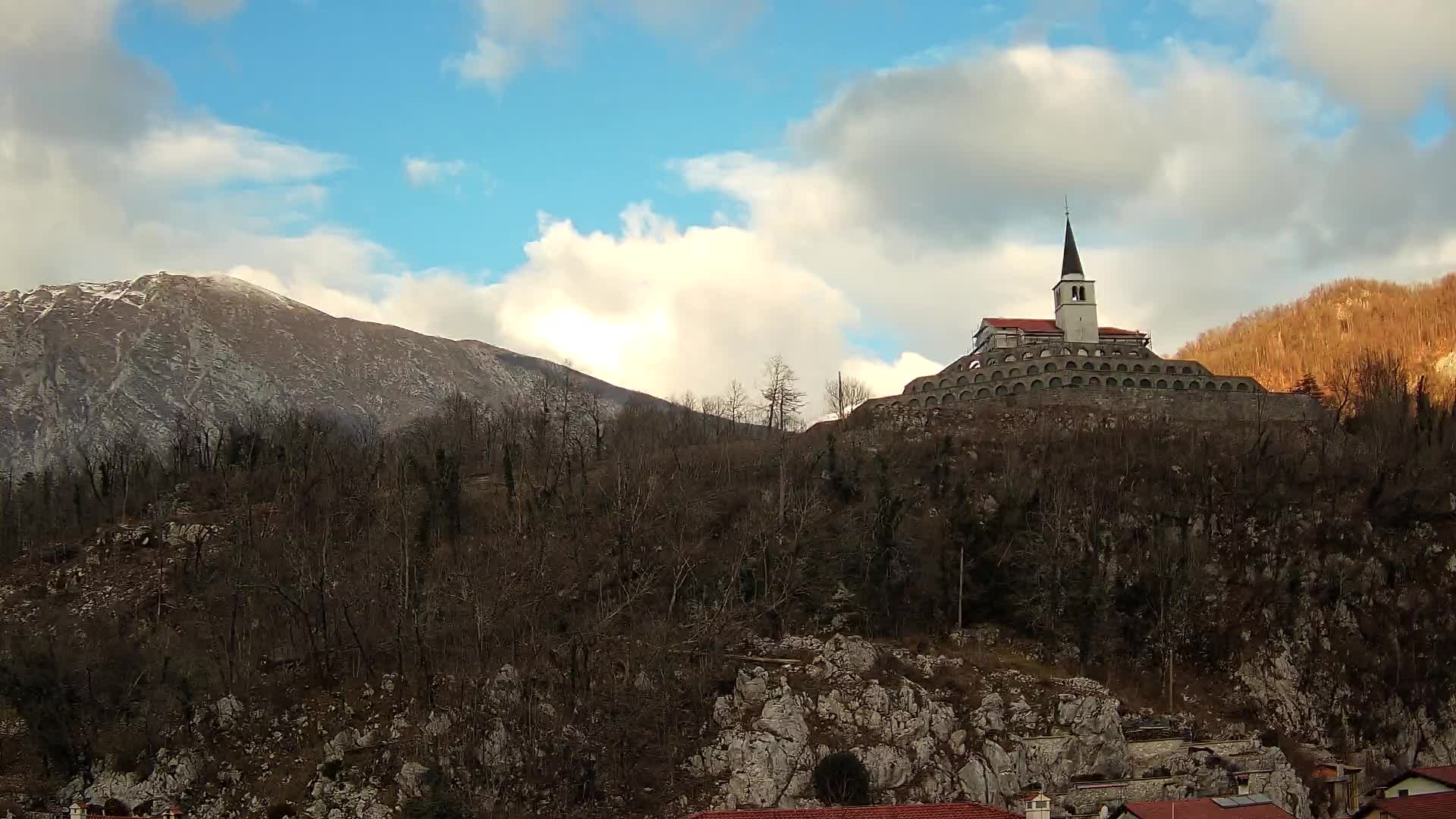 Kobarid webcam – View to Charnel House from 1st world war