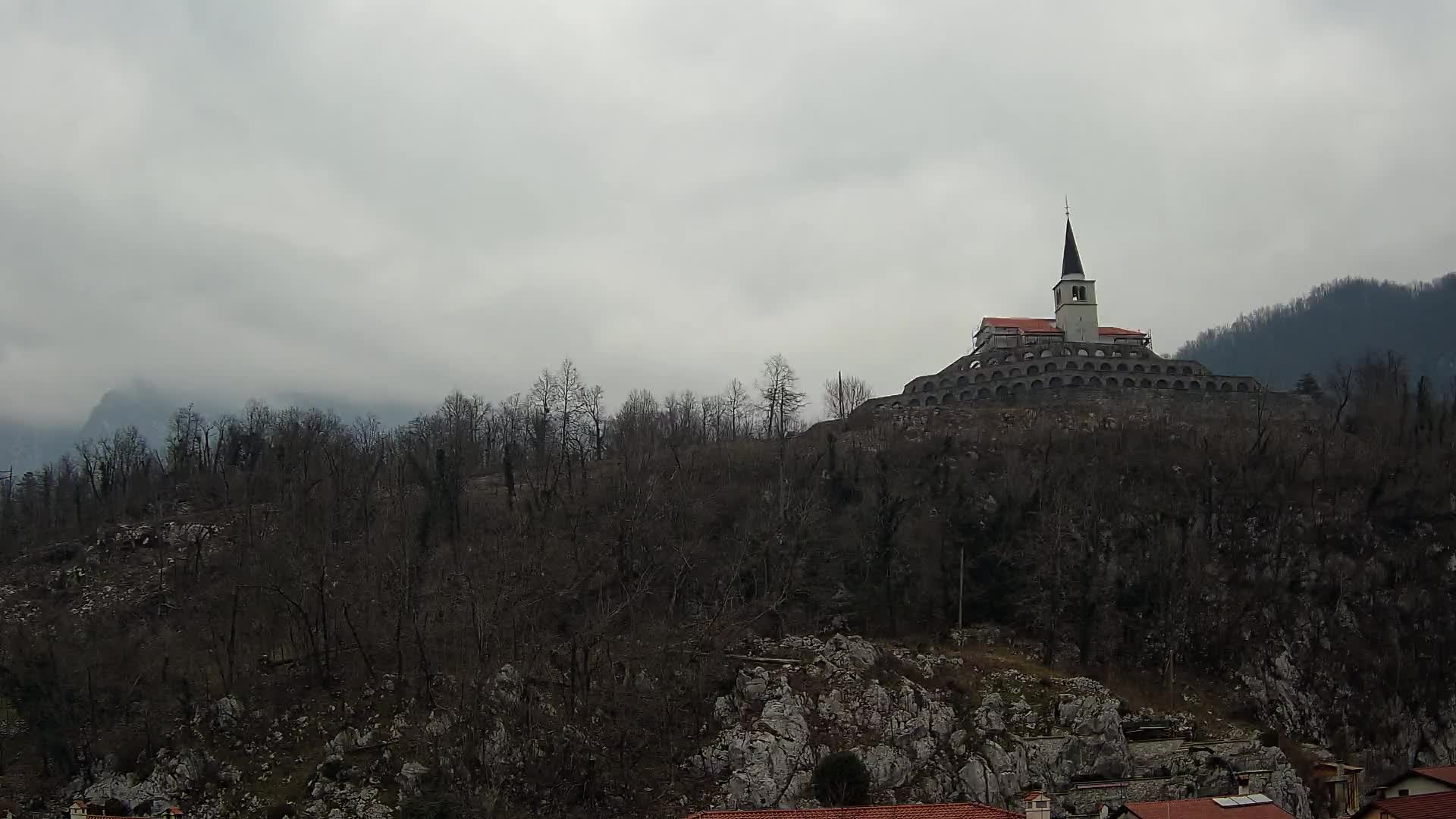 Kobarid webcam – View to Charnel House from 1st world war