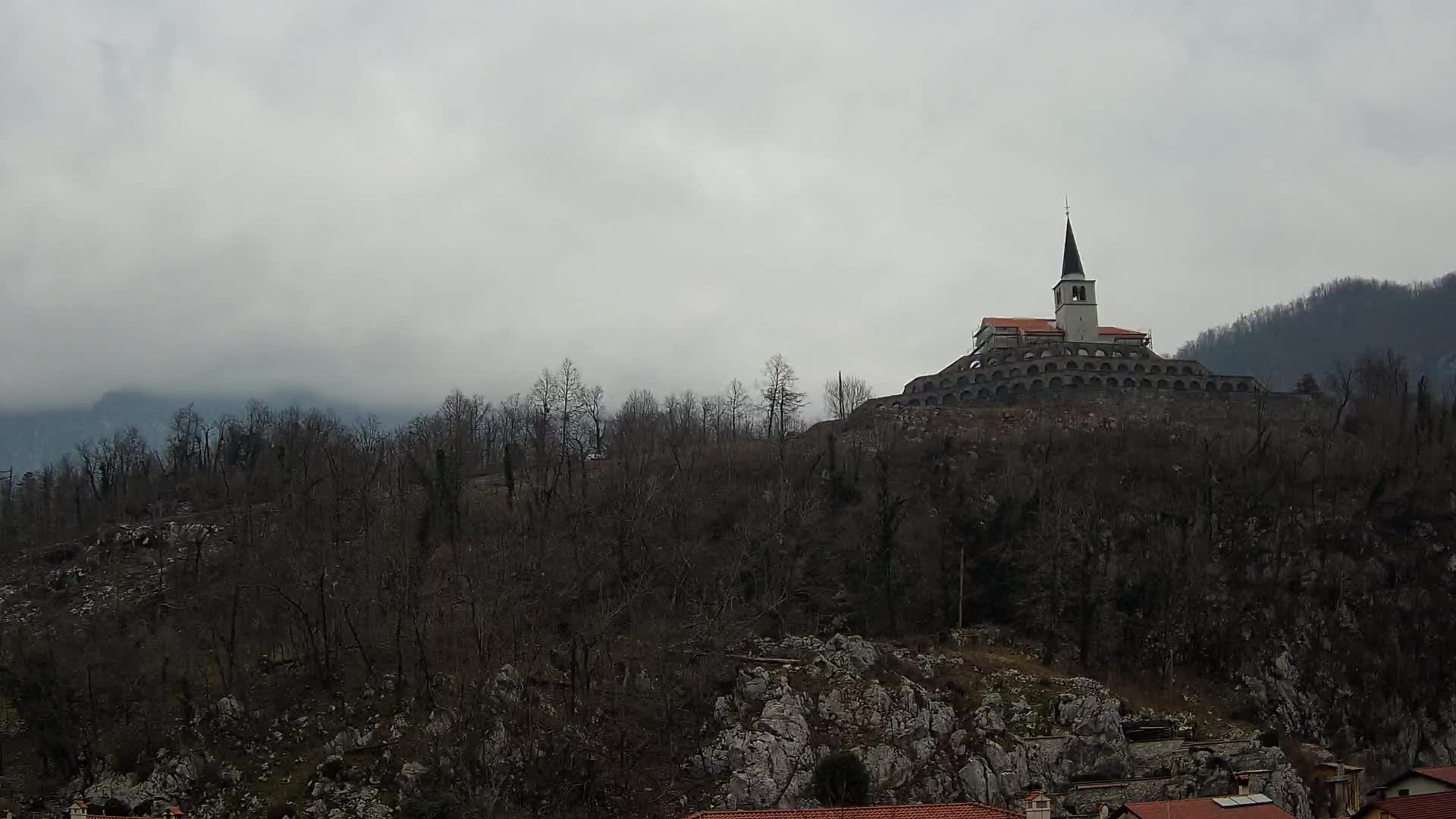 Kobarid webcam – View to Charnel House from 1st world war