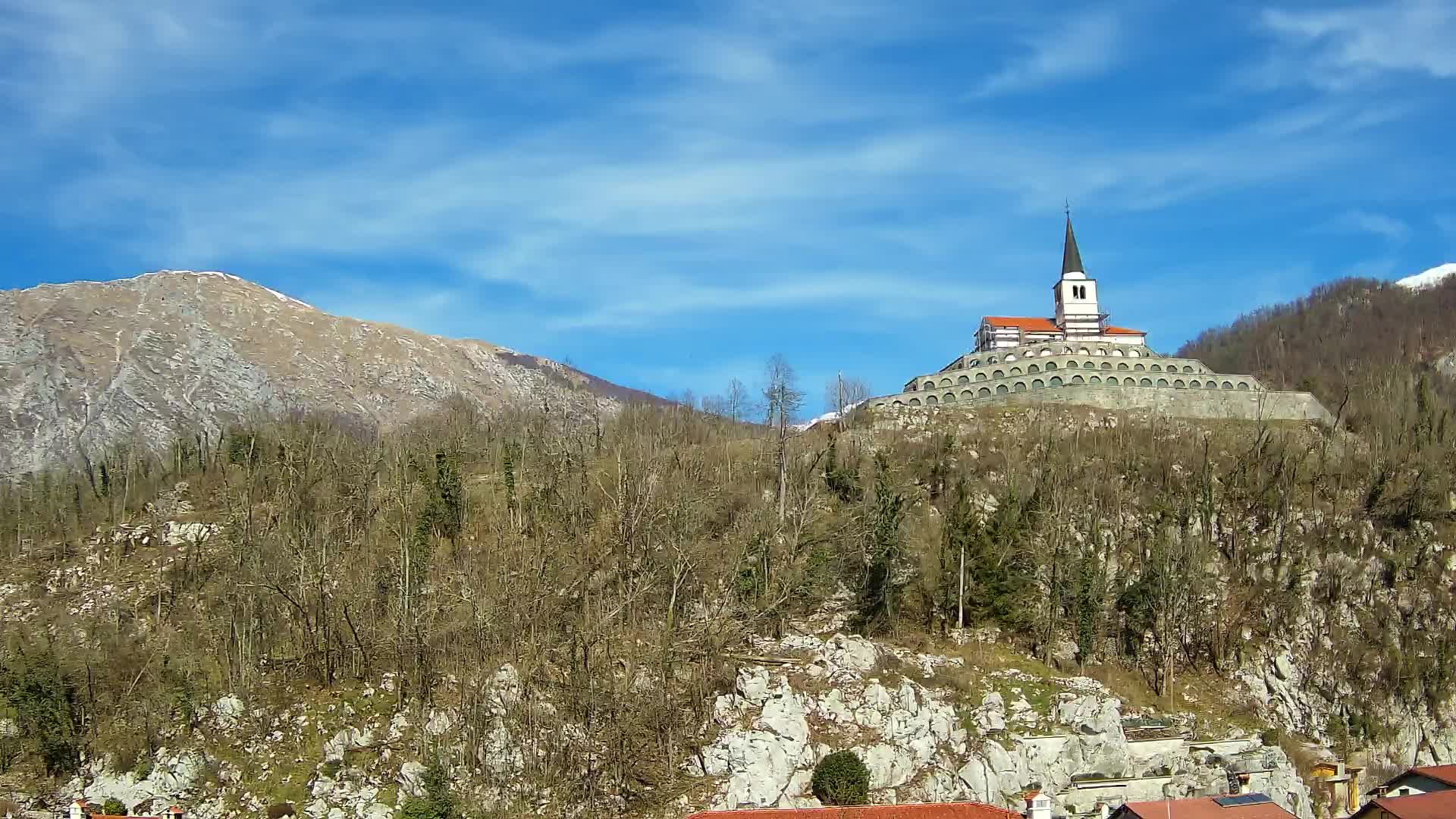 Kobarid webcam – View to Charnel House from 1st world war