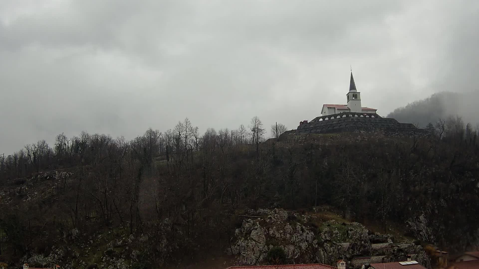 Kobarid webcam – View to Charnel House from 1st world war