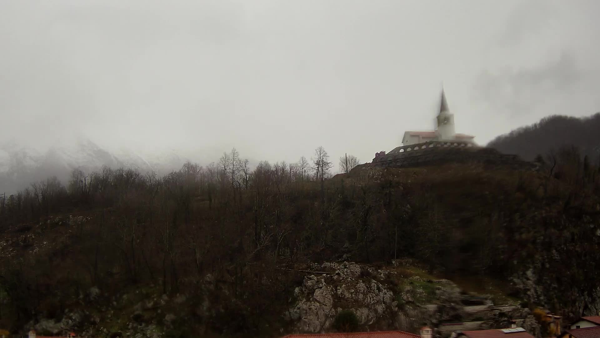 Caporetto webcam – Veduta dell’Ossario della prima guerra mondiale