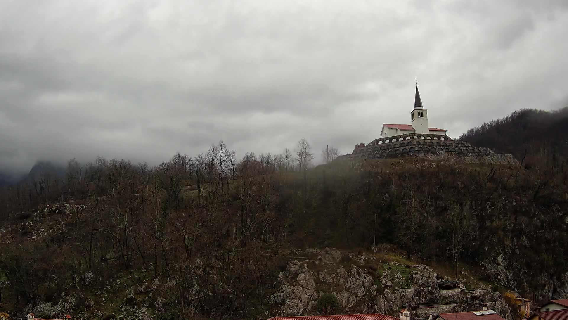 Kobarid webcam – View to Charnel House from 1st world war