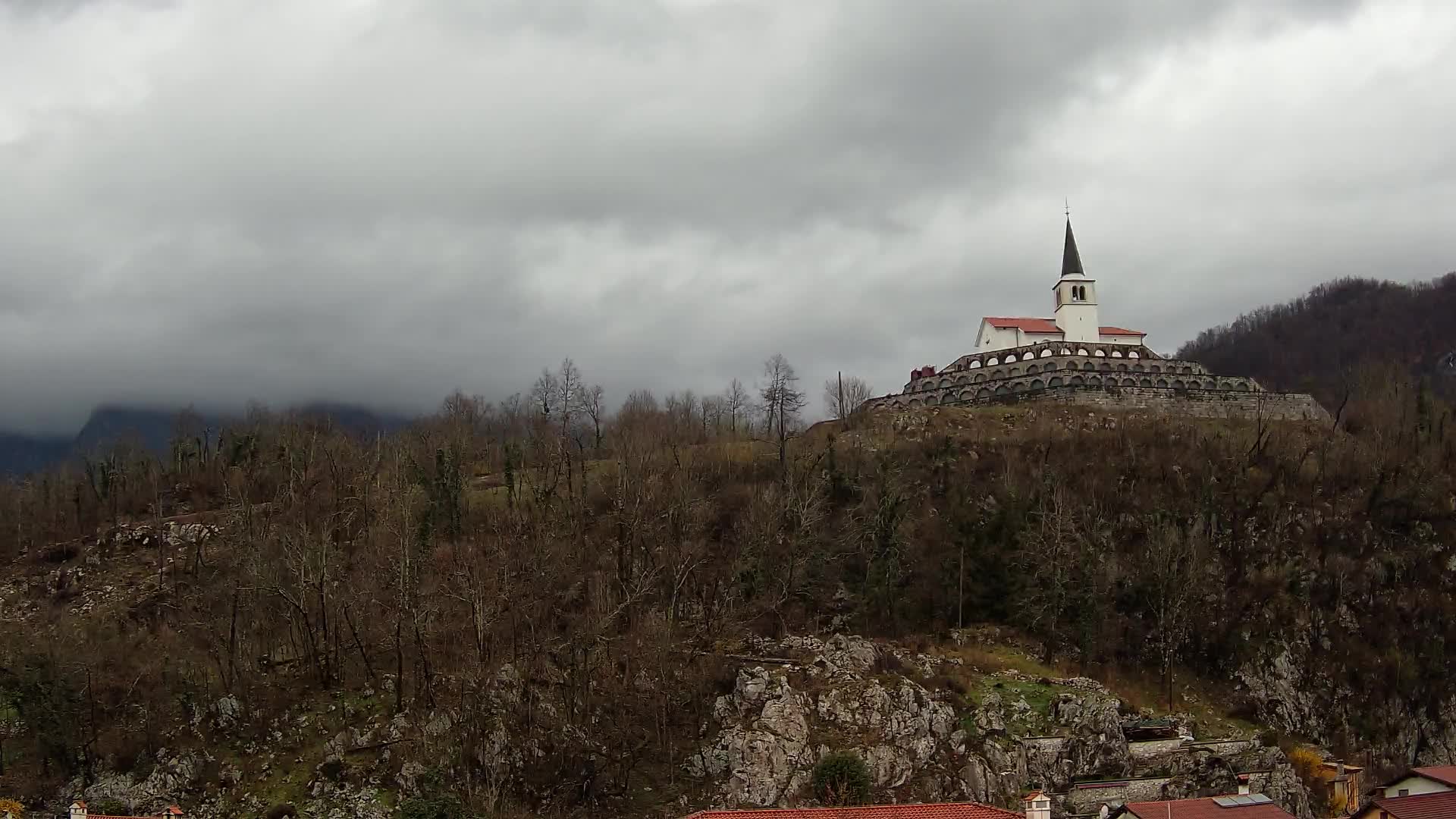 Kobarid webcam – View to Charnel House from 1st world war