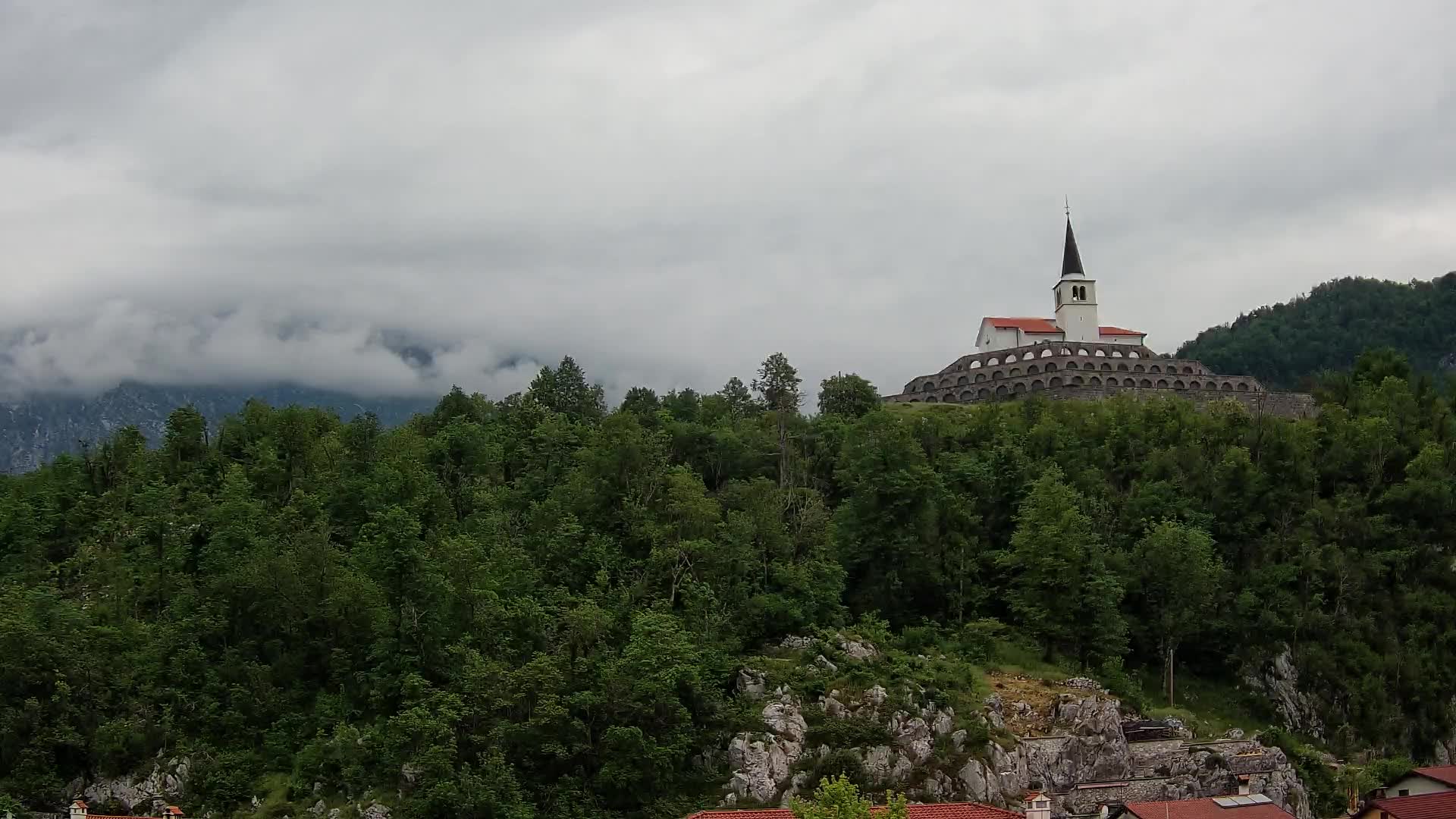 Webcam Kobarid – Vue sur Charnier de la 1ère guerre mondiale