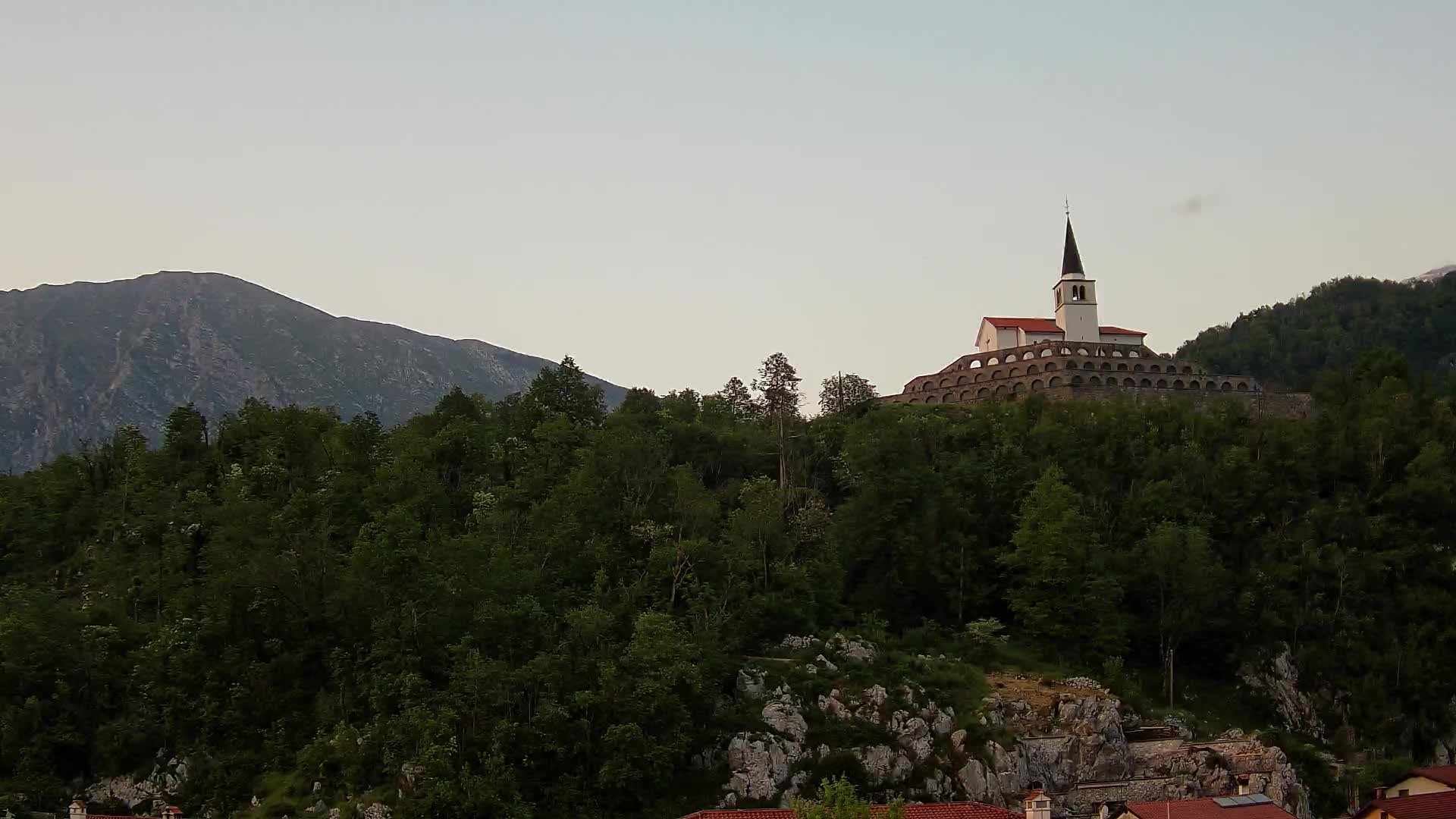 Kobarid webcam – View to Charnel House from 1st world war