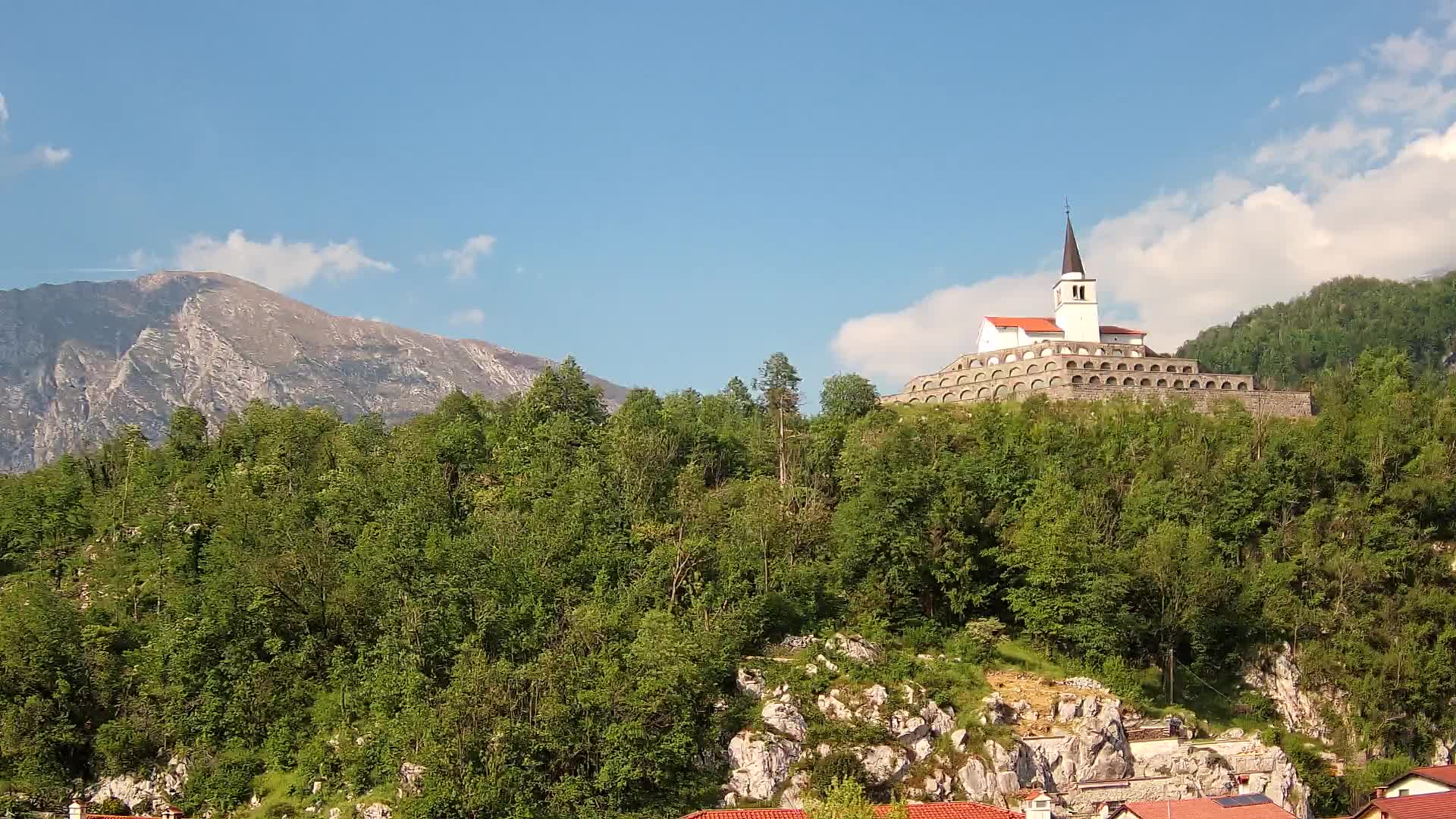 Kobarid webcam – View to Charnel House from 1st world war