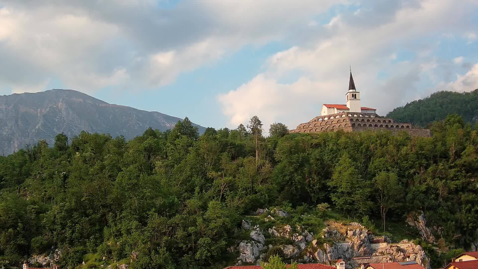 Kobarid webcam – View to Charnel House from 1st world war
